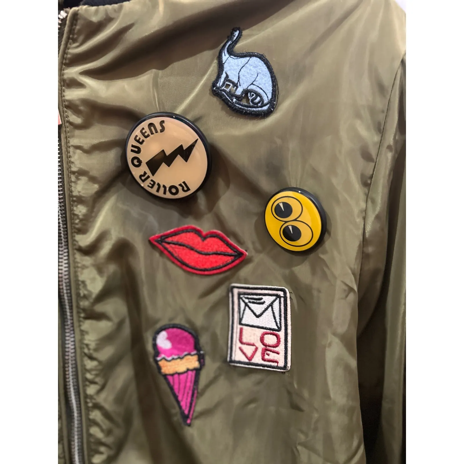 Olive Green Bomber Jacket Fun Patches Number 5 "Dream" Graphic Size L - Image 3