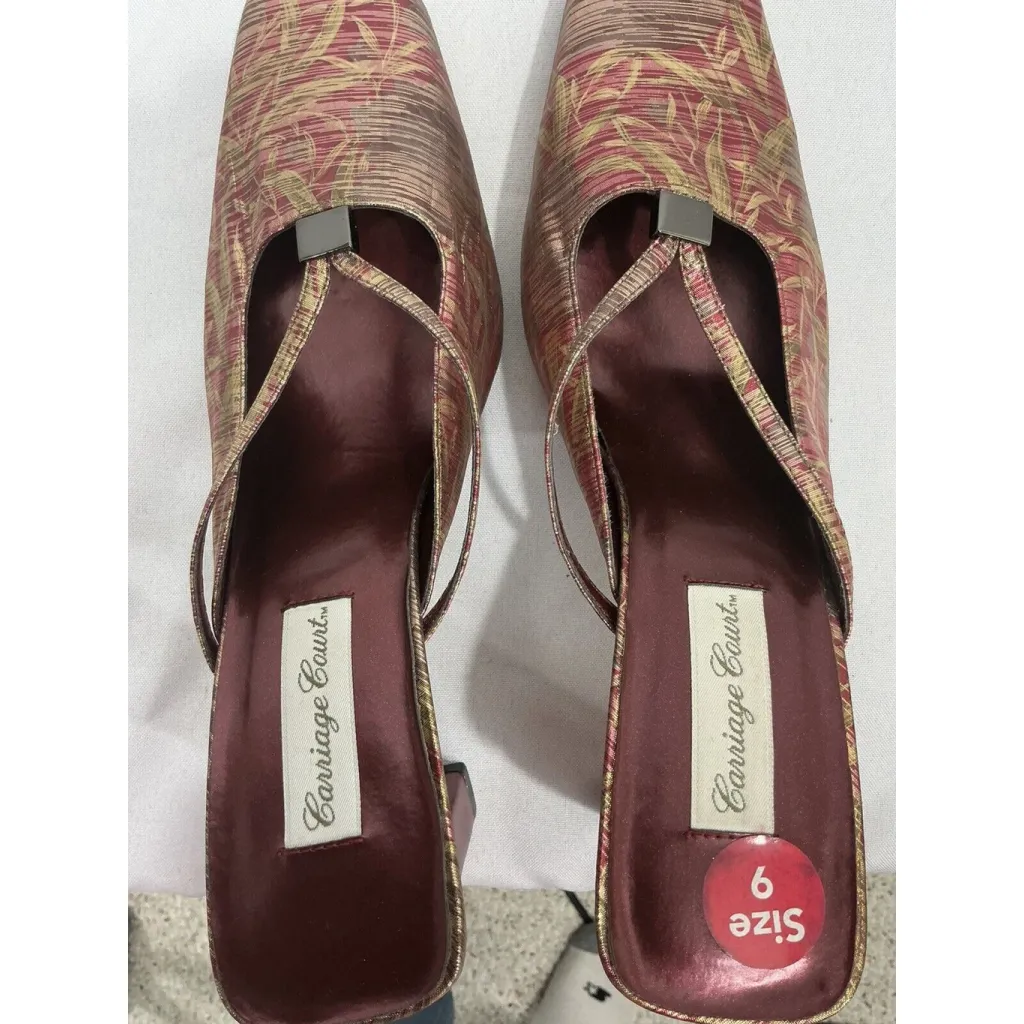 Womans Carriage Court Desmo 16072 568 Size 9 M Maroon Gold Slip On Heel Mules Red - Image 6