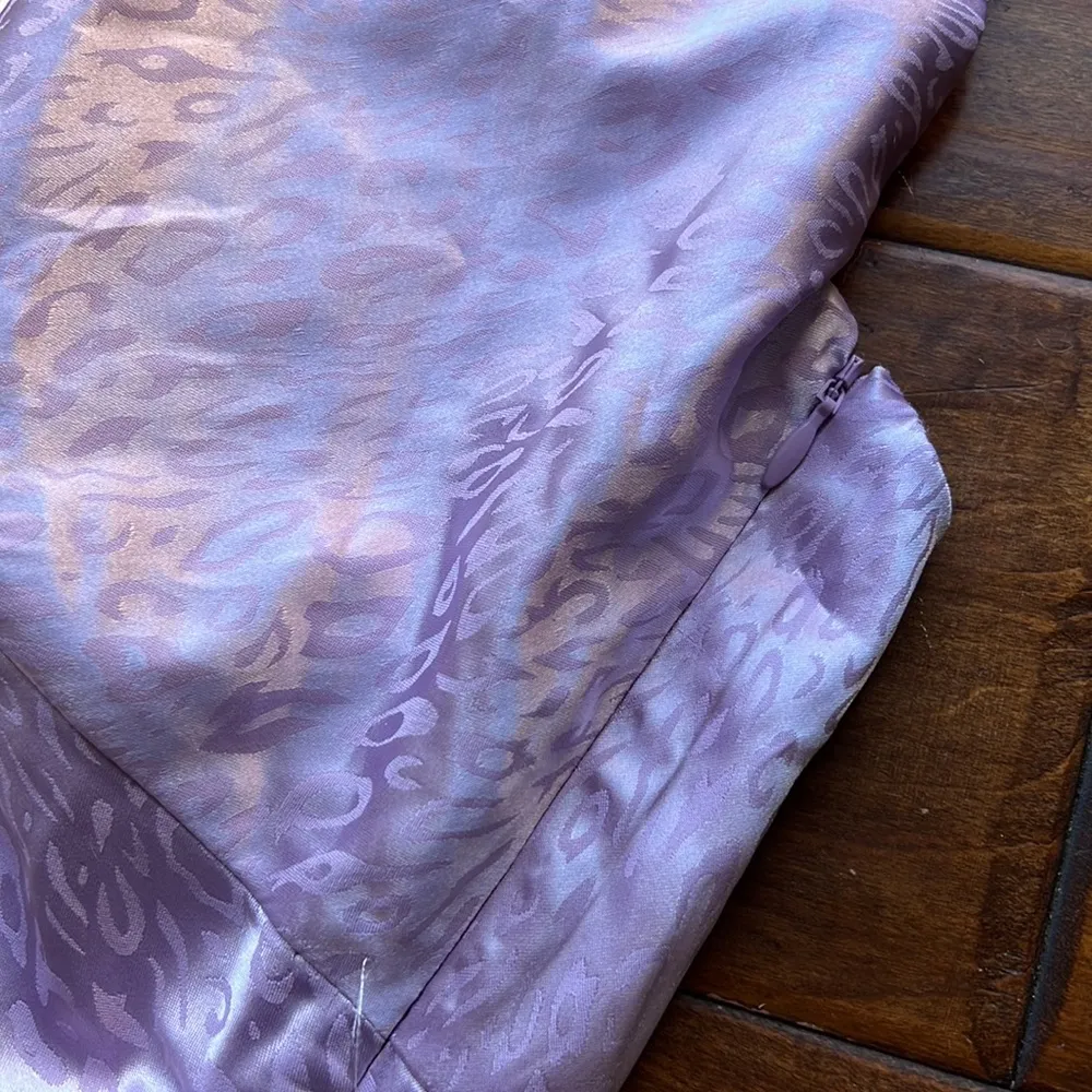 L’Academie Lavender Leopard Top - Image 8