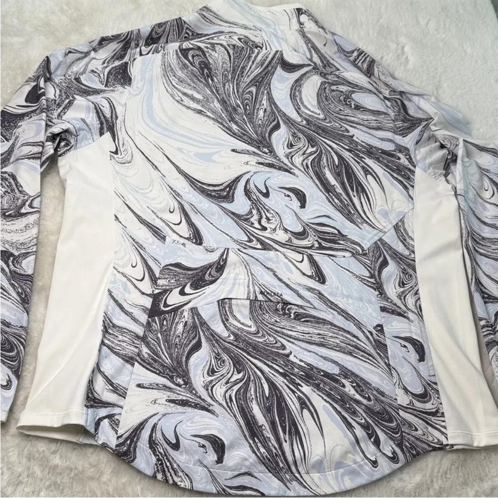 ATHLETA Run With It Jacket M Featherweight Sustainable Stretch Zip Pockets Walk - Image 5