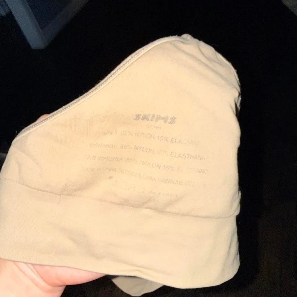 Skims Smoothing Seamless Bralette Sz Small - Image 3