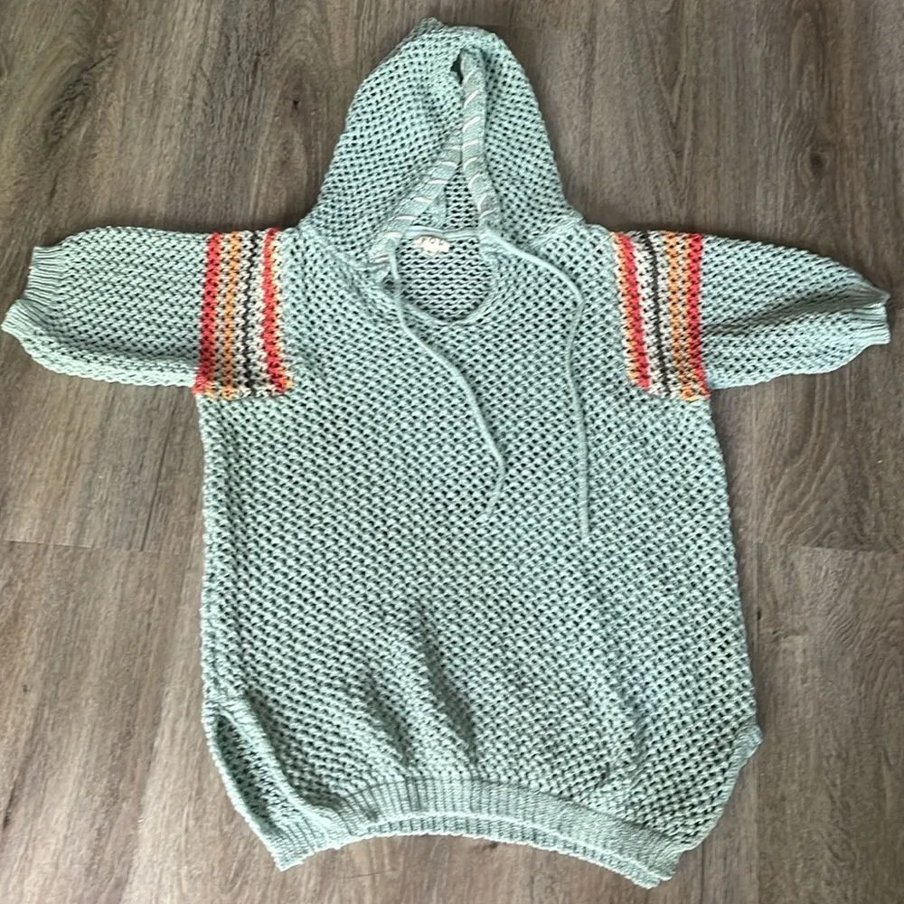 POL Cable Knit Pull Over/Beach Cover Up Size Small - Image 3