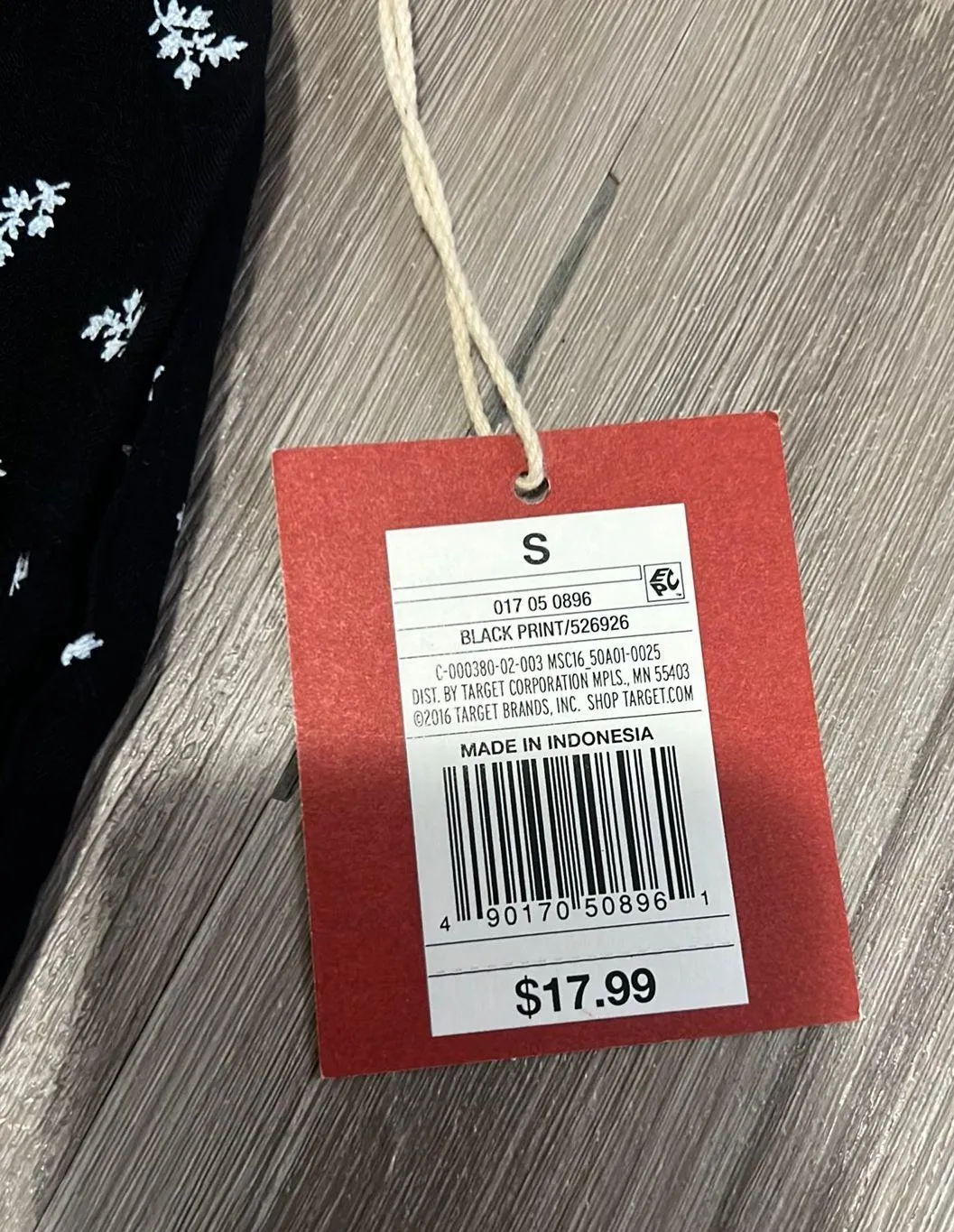 Mossimo Supply Co Super Cute Summer Skirt - Image 2