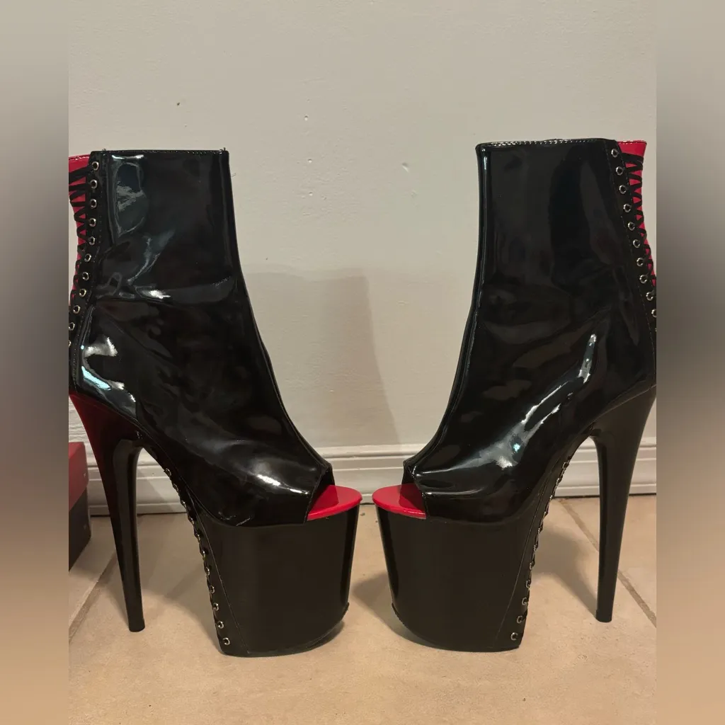 9 inch Pleaser Black and Red Lace - Image 4