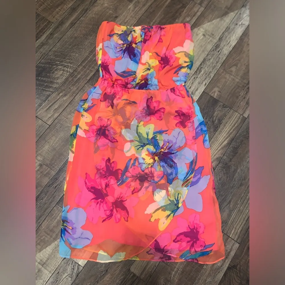 Ella Moss Hibiscus Floral Silk Strapless Dress in guava L $138 spring cocktail - Image 2