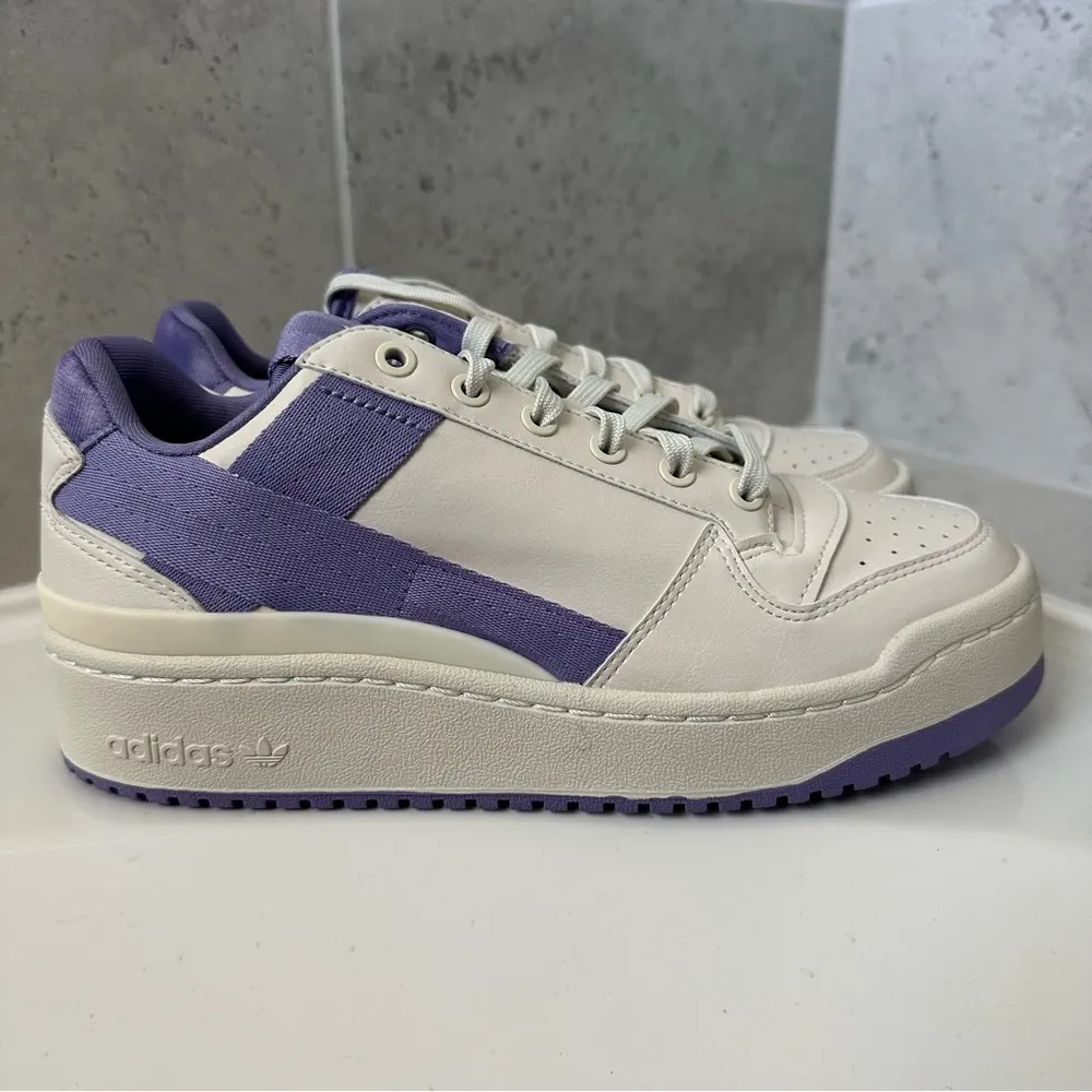 Adidas Forum Bold Sneakers Size 8 Women - Image 2