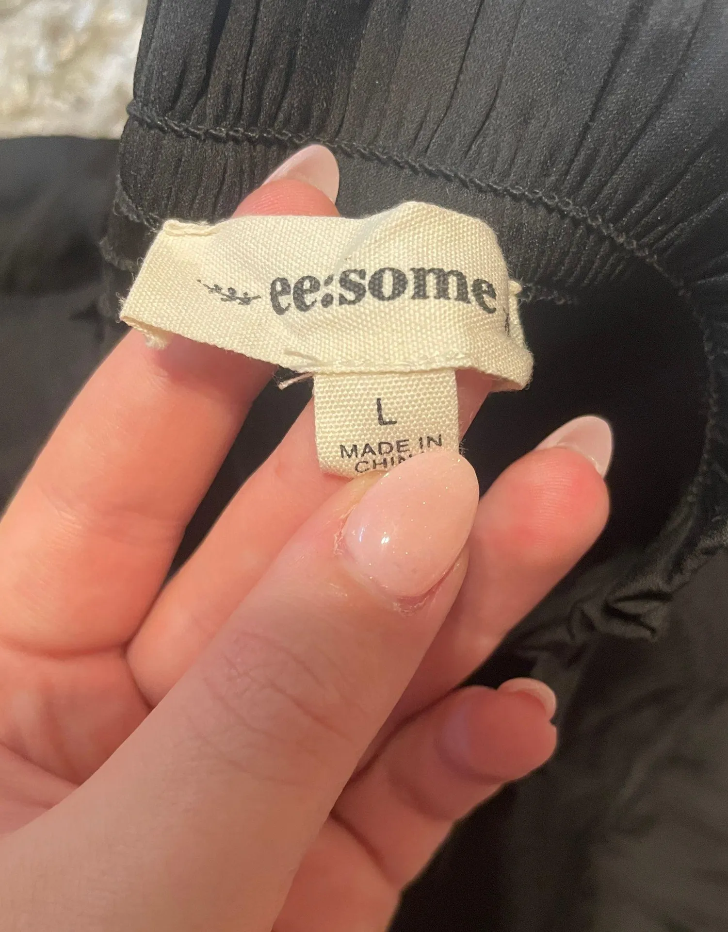 Black flowy skirt with shorts Size L - Image 3