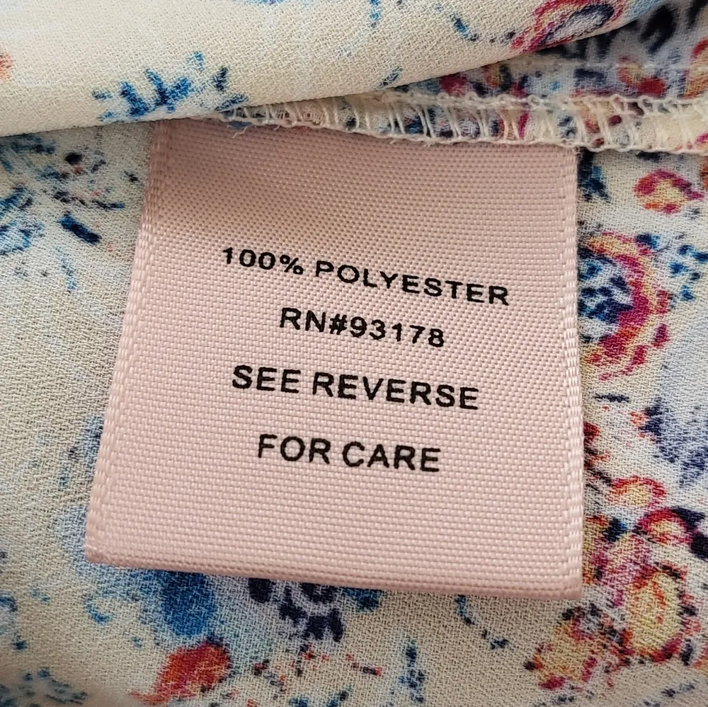 Philosophy Sleeveless Button Down Floral Top High-Low Hem Size Small - Image 6