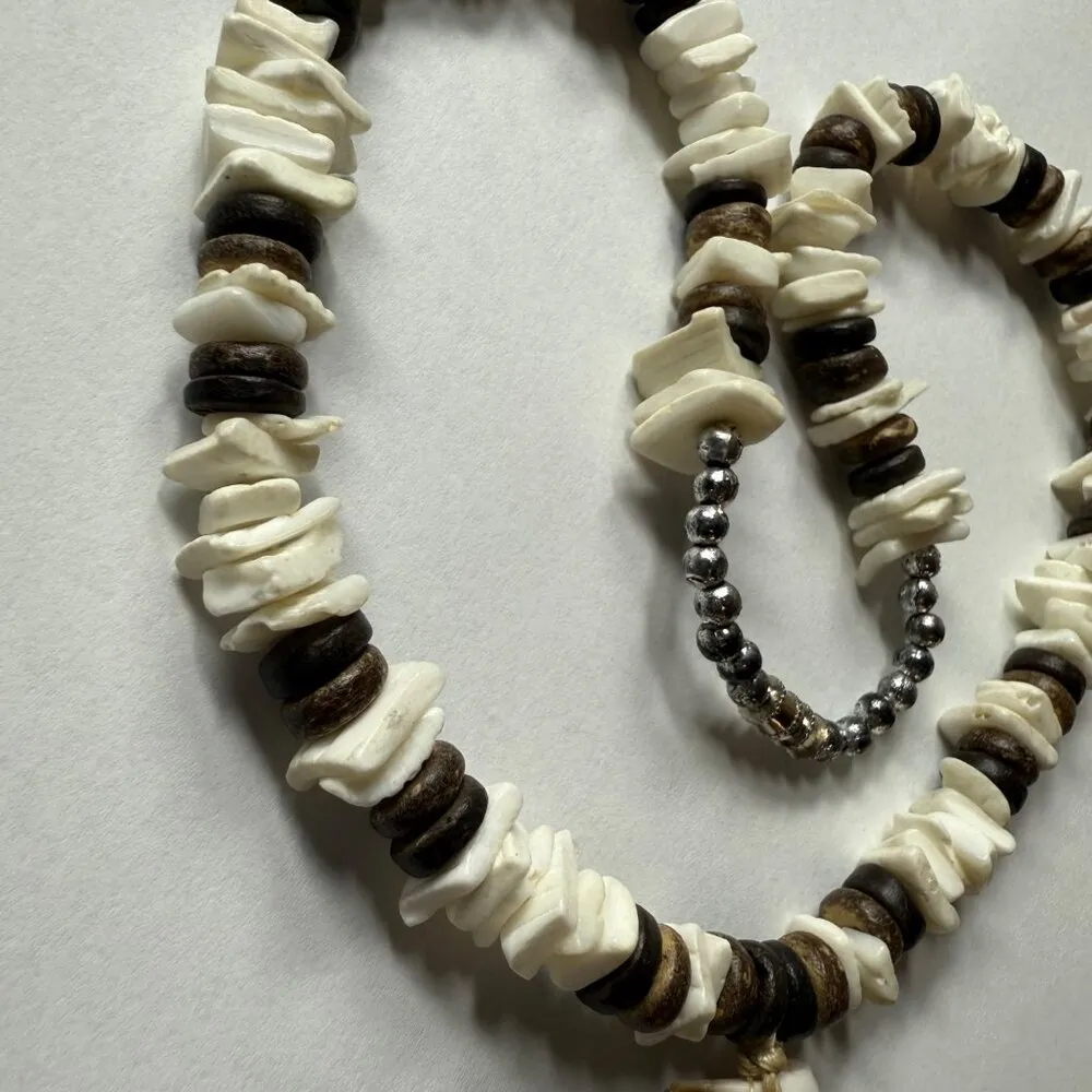 Handmade Beaded Shell Necklace Faux Bone Tooth Pendant & Barrel Clasp White - Image 10