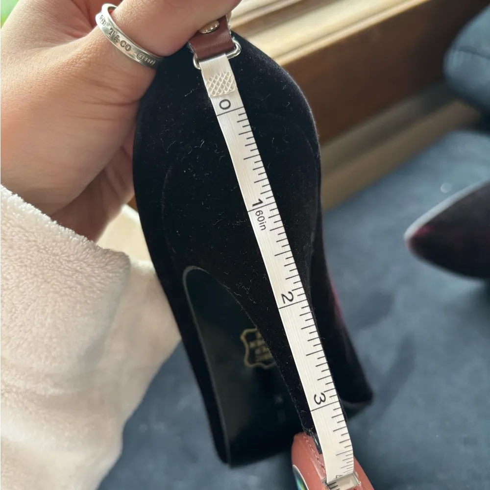 Red Brown Velvet Pointed Toe Kitten Heel Leather Sole Size 6 - Image 8