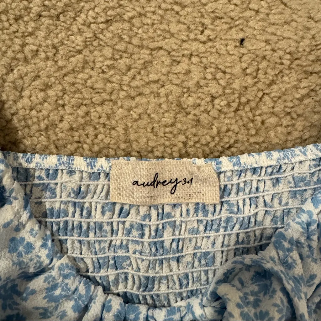 Floral flowy crop tank top - Image 3