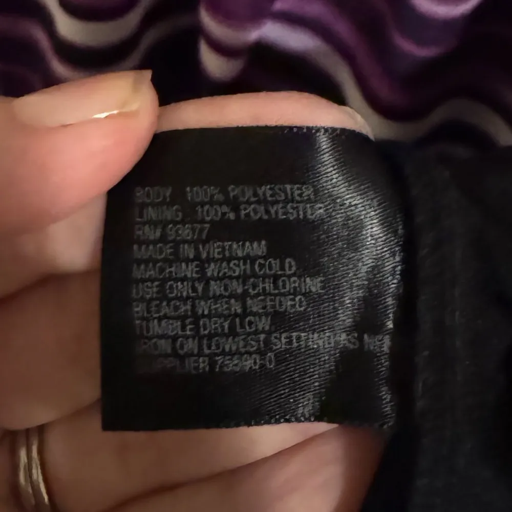 Worthington lined cap sleeve blouse in size M - Image 5