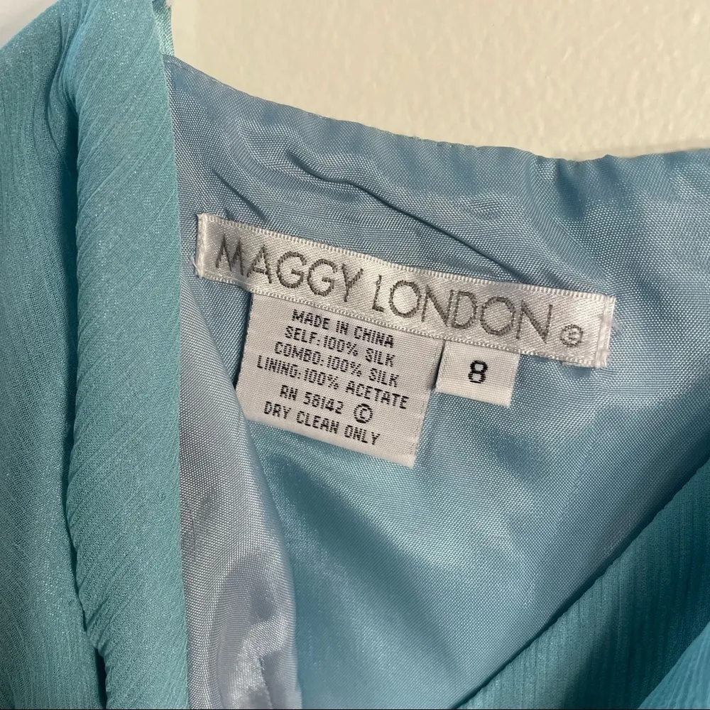 Maggy London silk aqua teal formal prom dress v-neck fit and flare women size 8 - Image 5