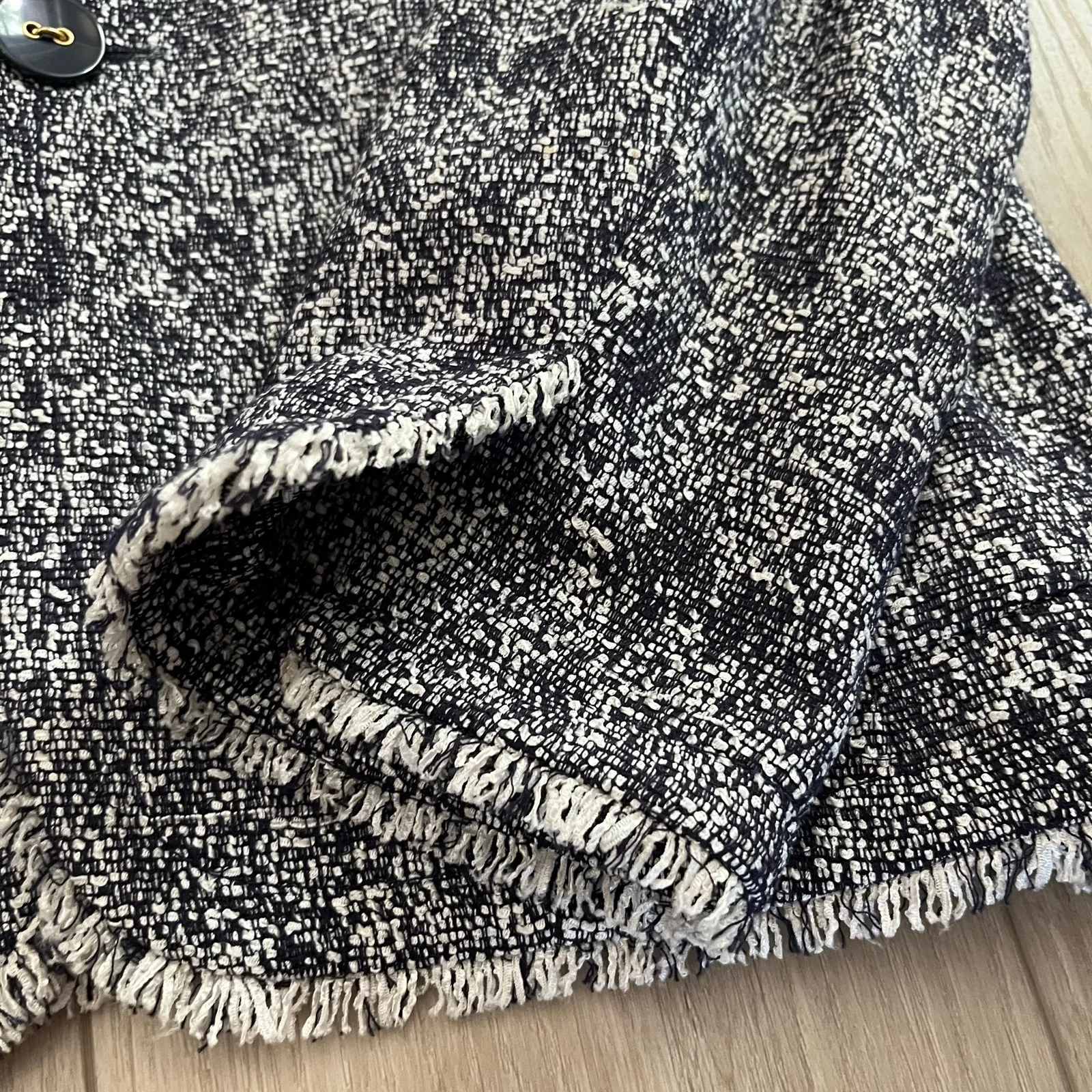 Talbots Women’s Navy Blue Tweed Blazer Size 16 - Image 5