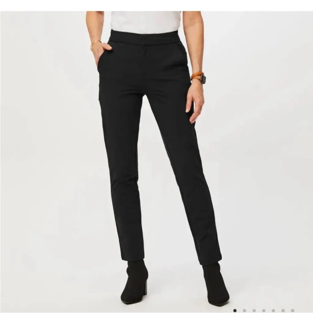 FIGSPRO Skinny Zip Fly Trouser™ petite skinny medium black 
NWT/NEW - Image 4