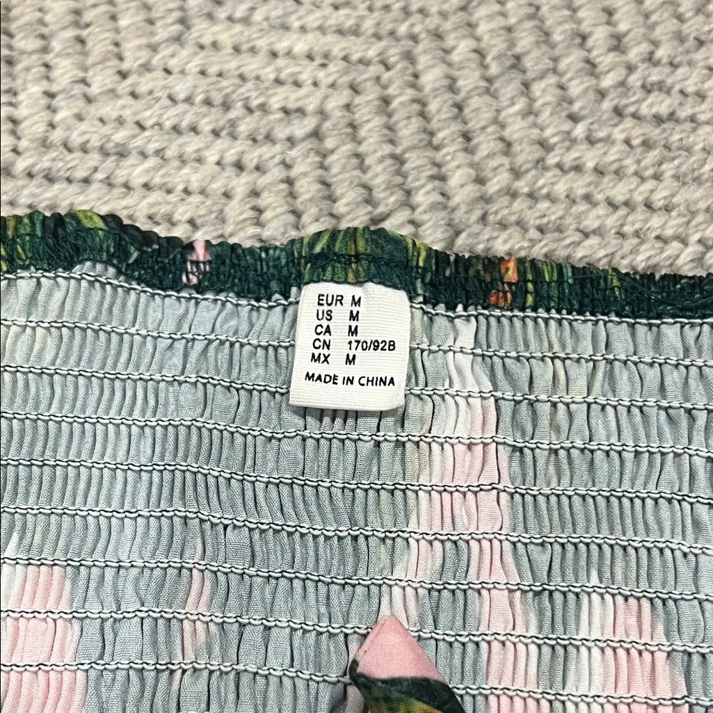 Tropical Leaf Print Camisole Size M - Image 6