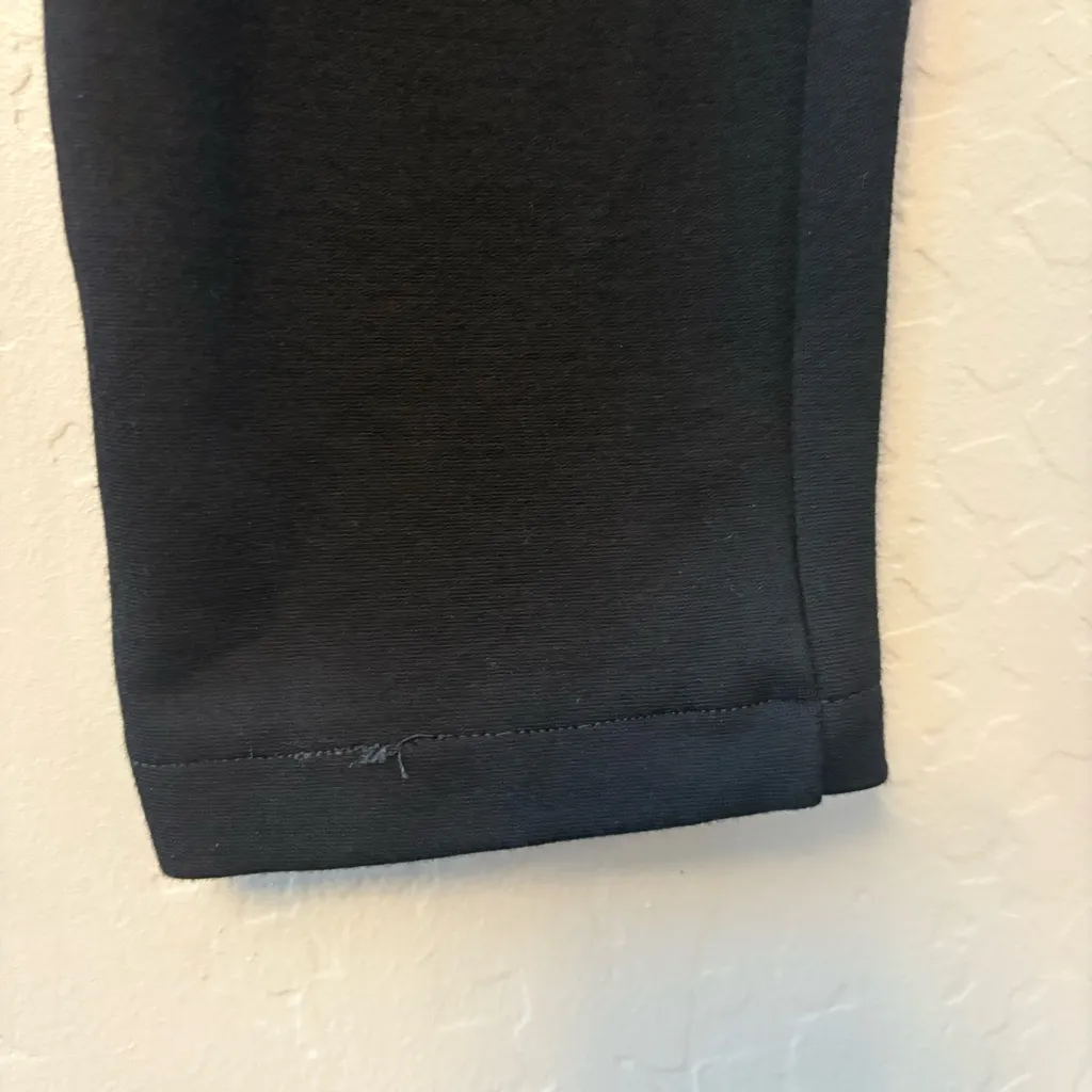 FIG metro black leggings with pockets size small - Image 9