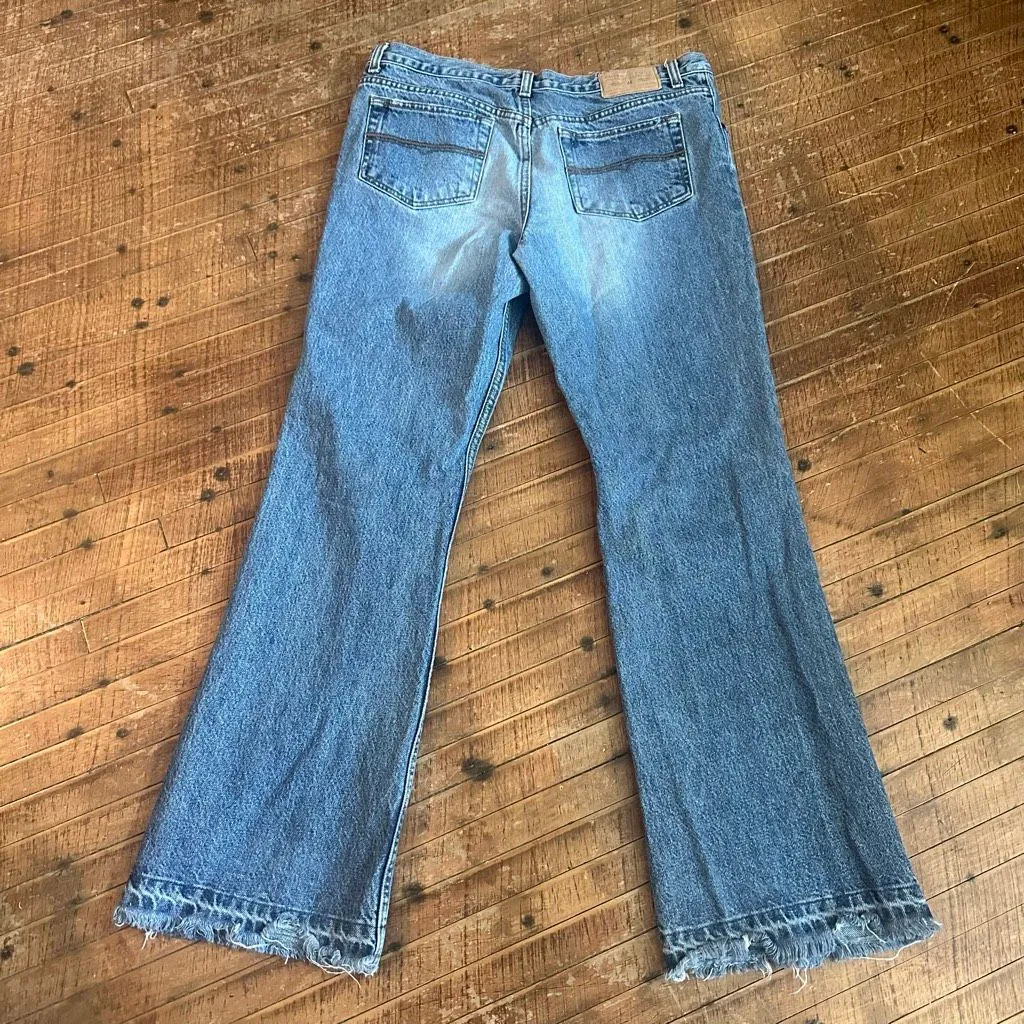 American Eagle distressed straight leg size 12 Jeans - Image 3