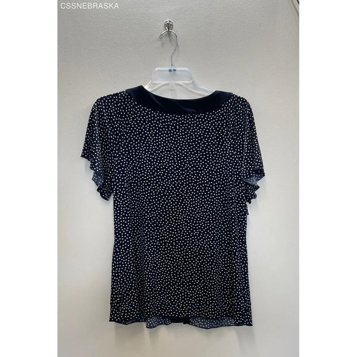 Christopher & Banks Women's Ruffled Polka Dot V-Neck Short Sleeve Top - Size L - Image 12