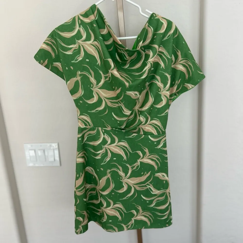 Alexia Admor Suri Draped One-Shoulder Minidress Green Small NWT - Image 4