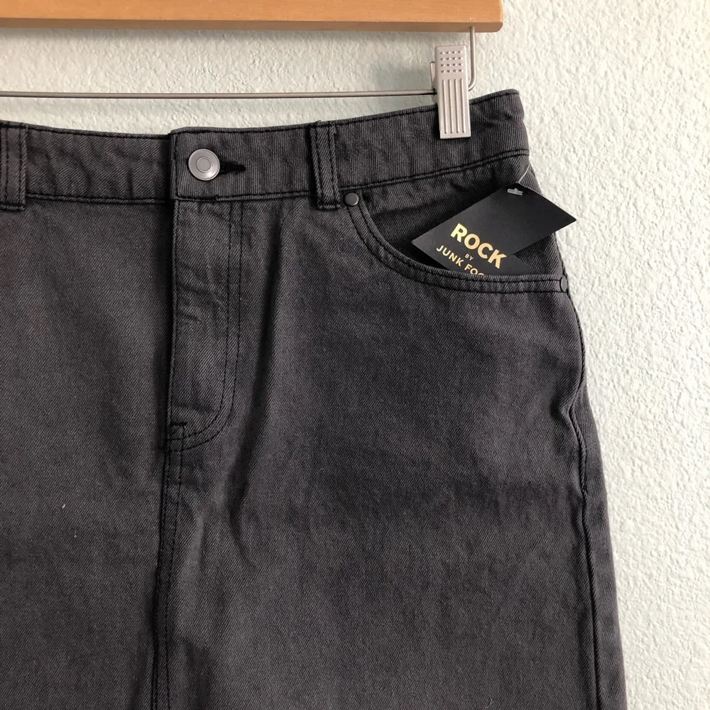 Junk Food Clothing Def Leppard Washed Out Black Denim Skirt. Size 5 - Image 6