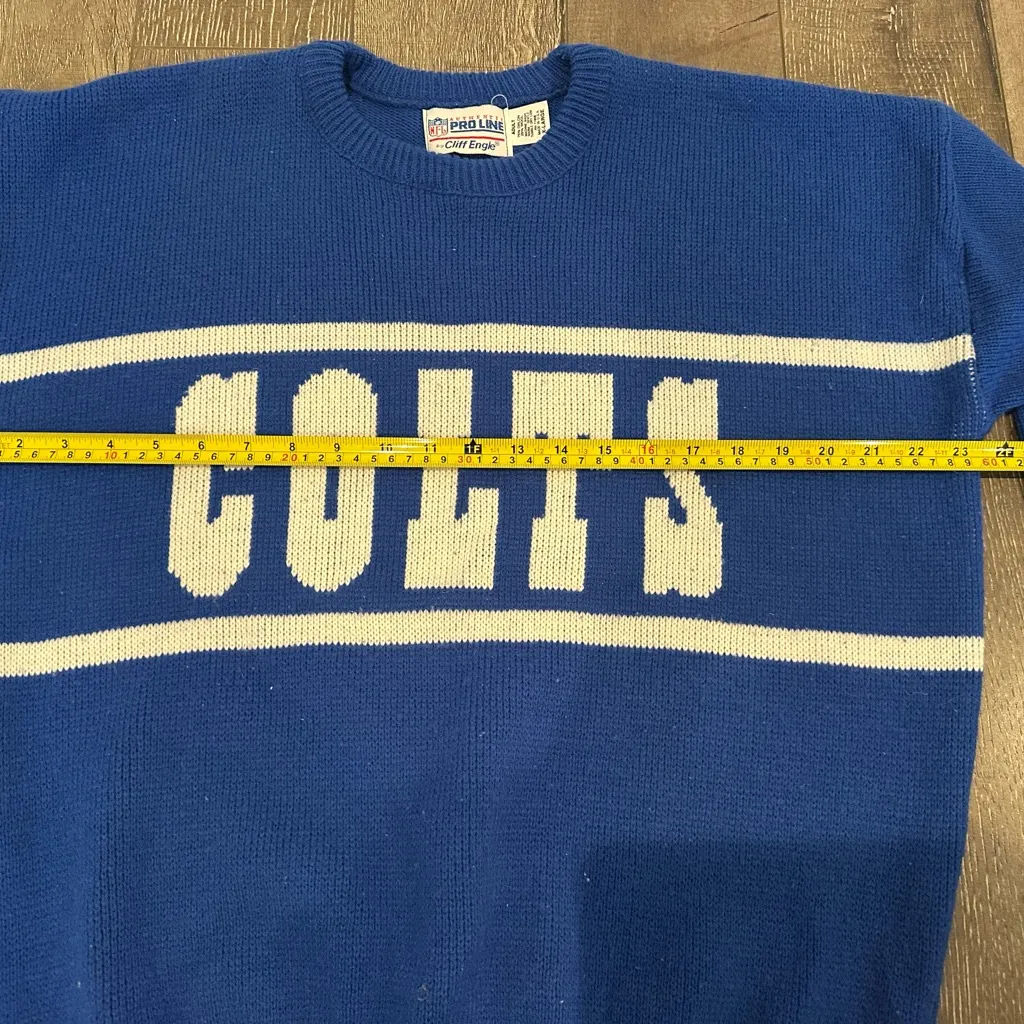 Vintage NFL Colts Blue and White Crew Neck Sweater | Colts | Vintage - Image 10