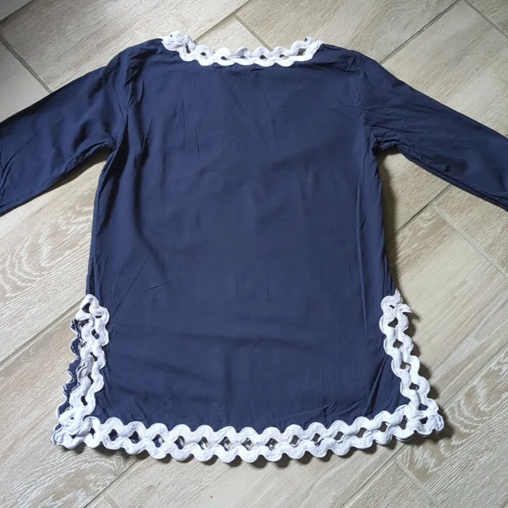 Gretchen Scott Designs 3/4 Sleeve Ric Rac Trim Tunic Shirt - Image 10