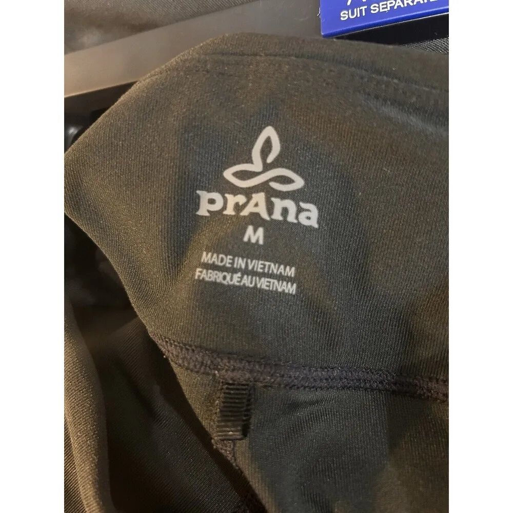 Prana Mid Rise Flare Cropped Black Yoga Workout Athletic Pants Women’s Medium - Image 2