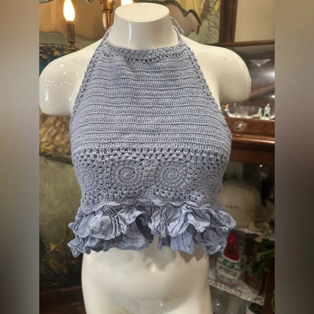 GUC LIGHT BLUE Crochet Halter Top with bottom ruffles Gray Size L - Image 2