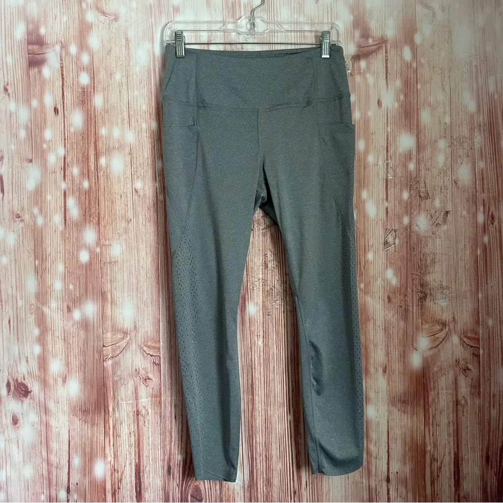 Member's Mark Ladies Everyday Gray Perforated Hi Rise Ankle Leggings Size Large - Image 4