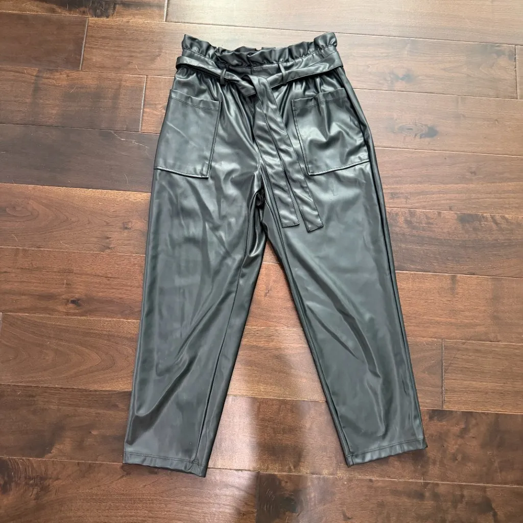 WHO WHAT WEAR Pleather Faux Leather Paper Bag Waist Barrel Pants Size Medium - Image 2