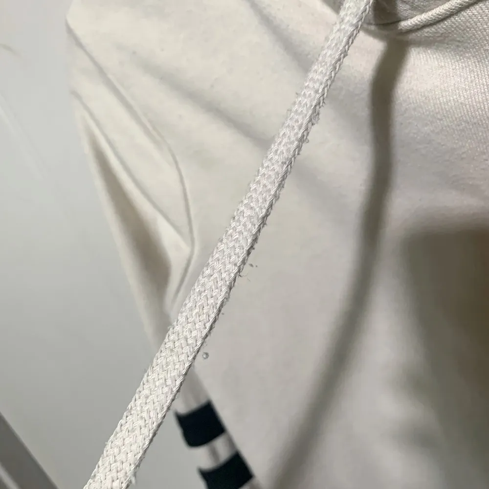 ✨Beige Cropped Hoodie✨ - Image 4