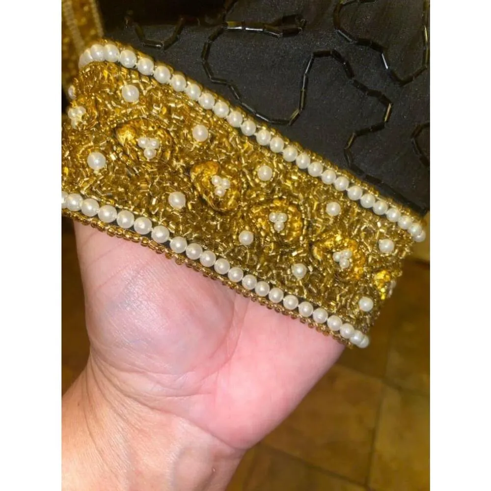 Women's Laurence Kazar Black and Gold Beaded Jacket Size L - Image 6