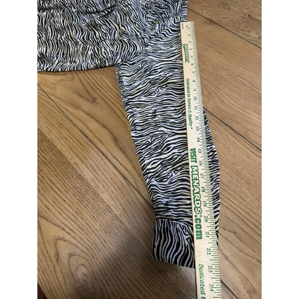 Christopher & Banks Women Long Sleeve Shirt Size Large Lightweight Office Casual - Image 6