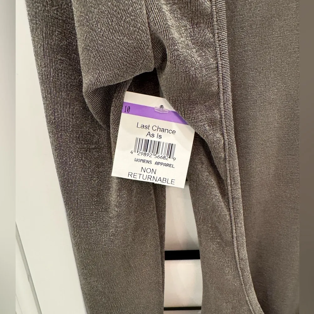 NWT Edikted slinky backless long sleeve mini dress in olive green Sz S sold out - Image 11