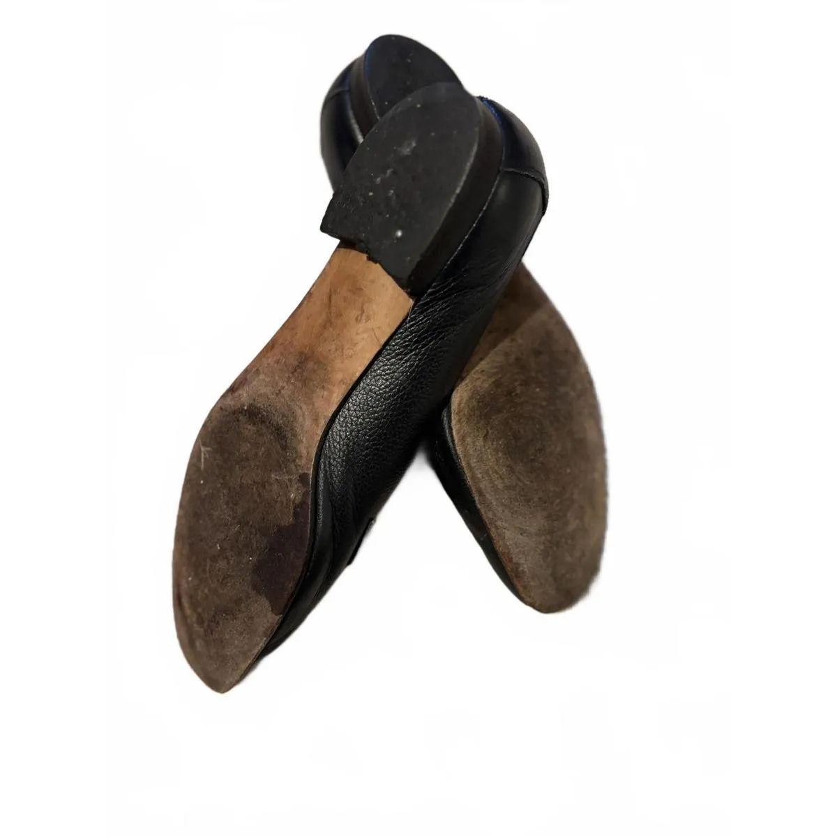 Salvatore Ferragamo Women's Leather Loafers with Gold Detail - Image 6