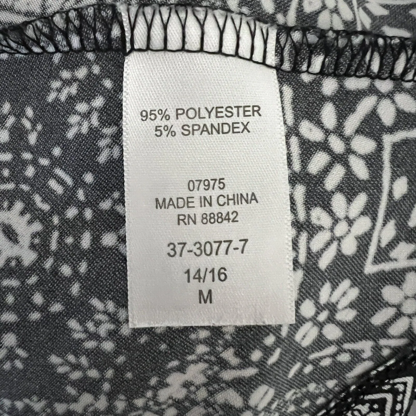 Woman Within Shirt Womens 14/16 Black White Geometric Floral Tunic Top‎ Blouse - Image 8