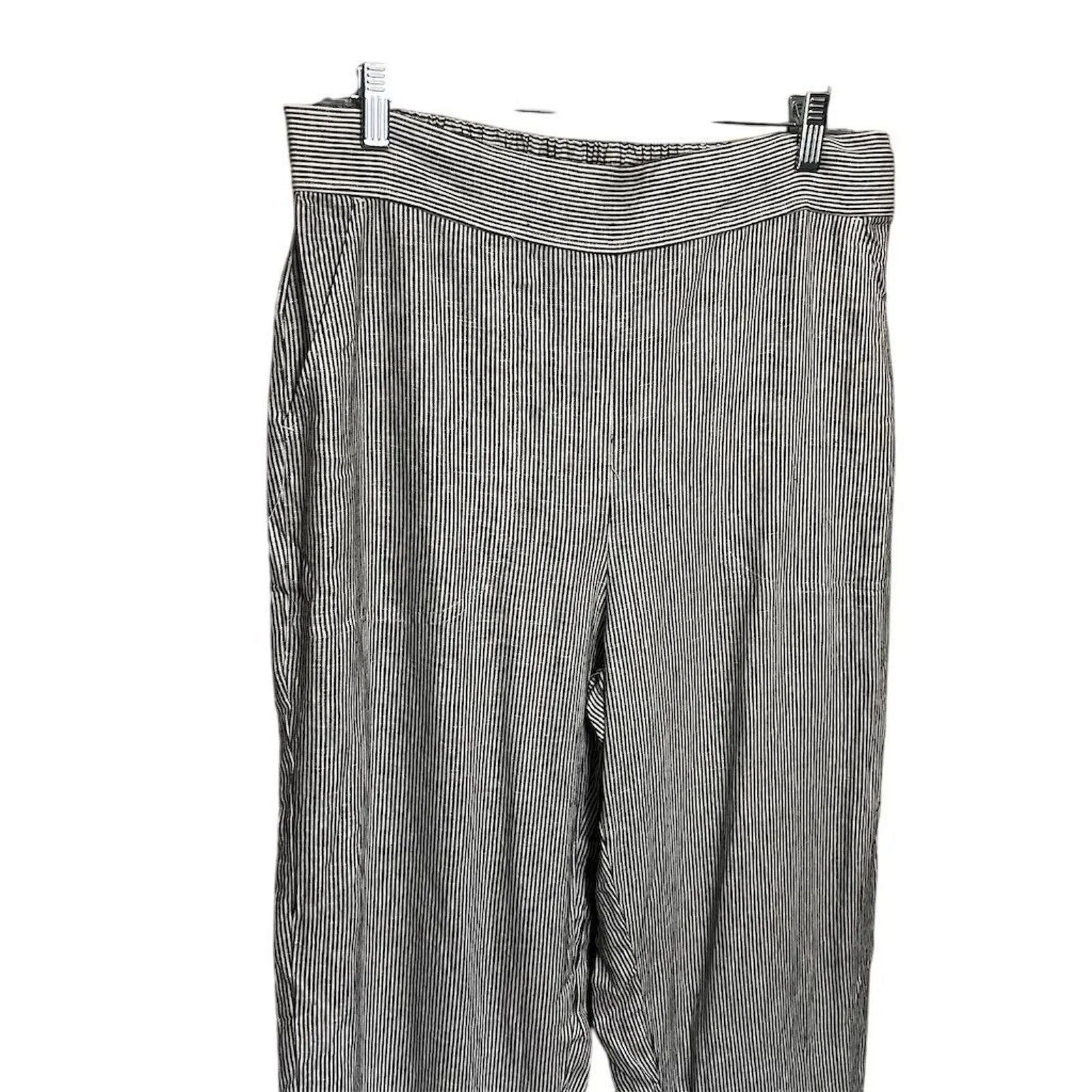 Max Studio Vertical Striped Crop Pants Sz Large Gray White Linen Blend Straight - Image 2