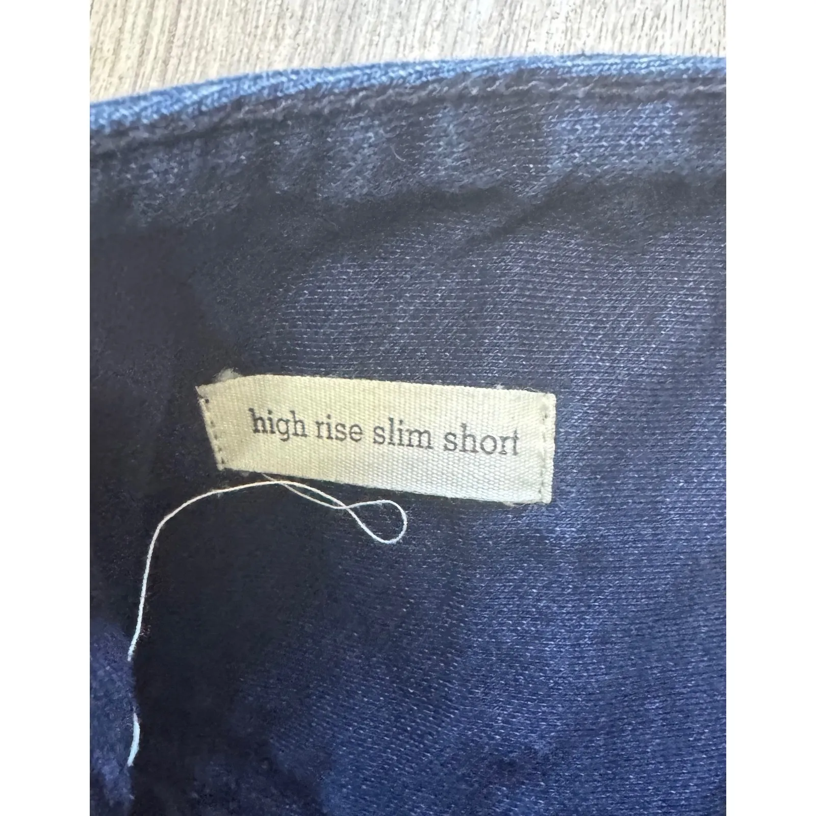 Silence +‎ Noise Women's High Rise Denim Shorts, Size 6, Dark Wash - Image 4