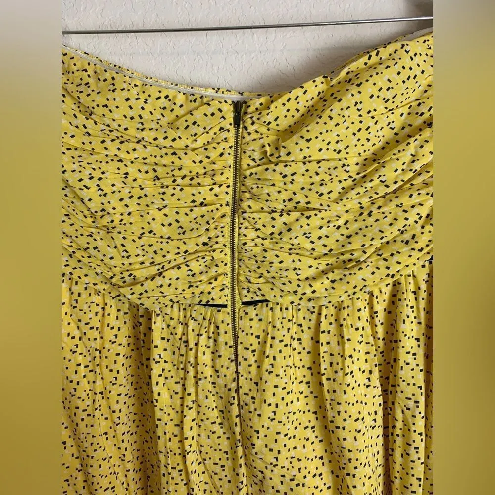 DKNY: strapless dress, knee high - Image 4