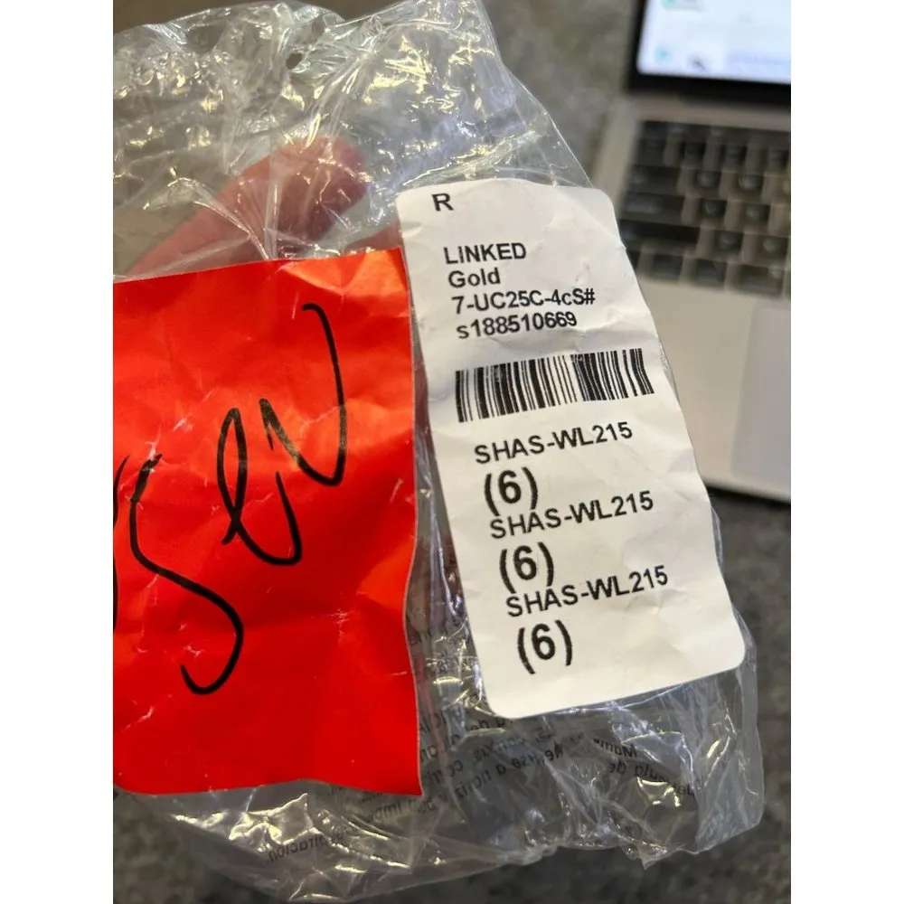 Shashi Linked Band Ring Gold Womens Size 6 - Image 6