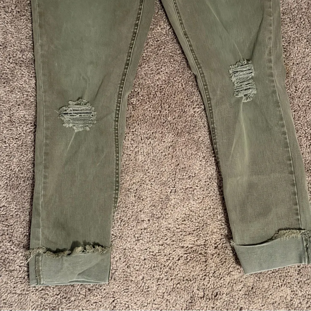 Olive Gray Distressed Women Capri Jeans - Image 2