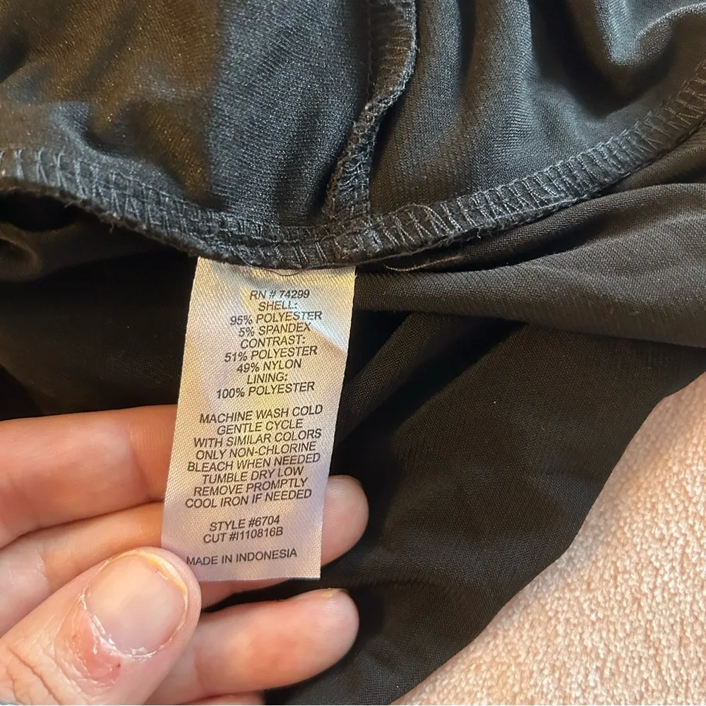 EnFocus Studio black sleeveless bodycon midi dress size 10 chiffon flowers - Image 7