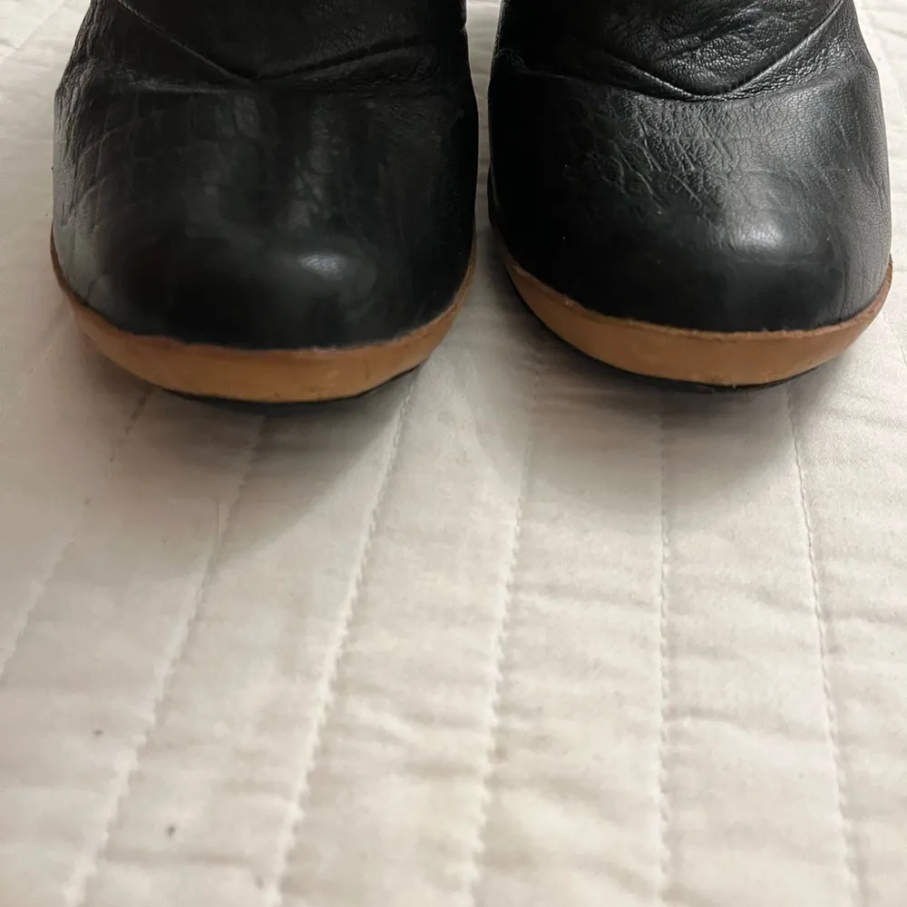 J Shoes Babette black leather boots Size 8 - Image 3