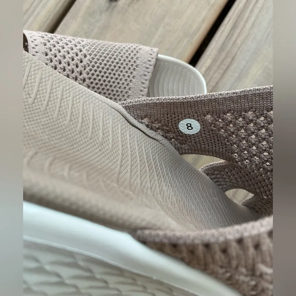 SKECHERS SUPER COMFY Sandals‼️‼️‼️ - Image 6