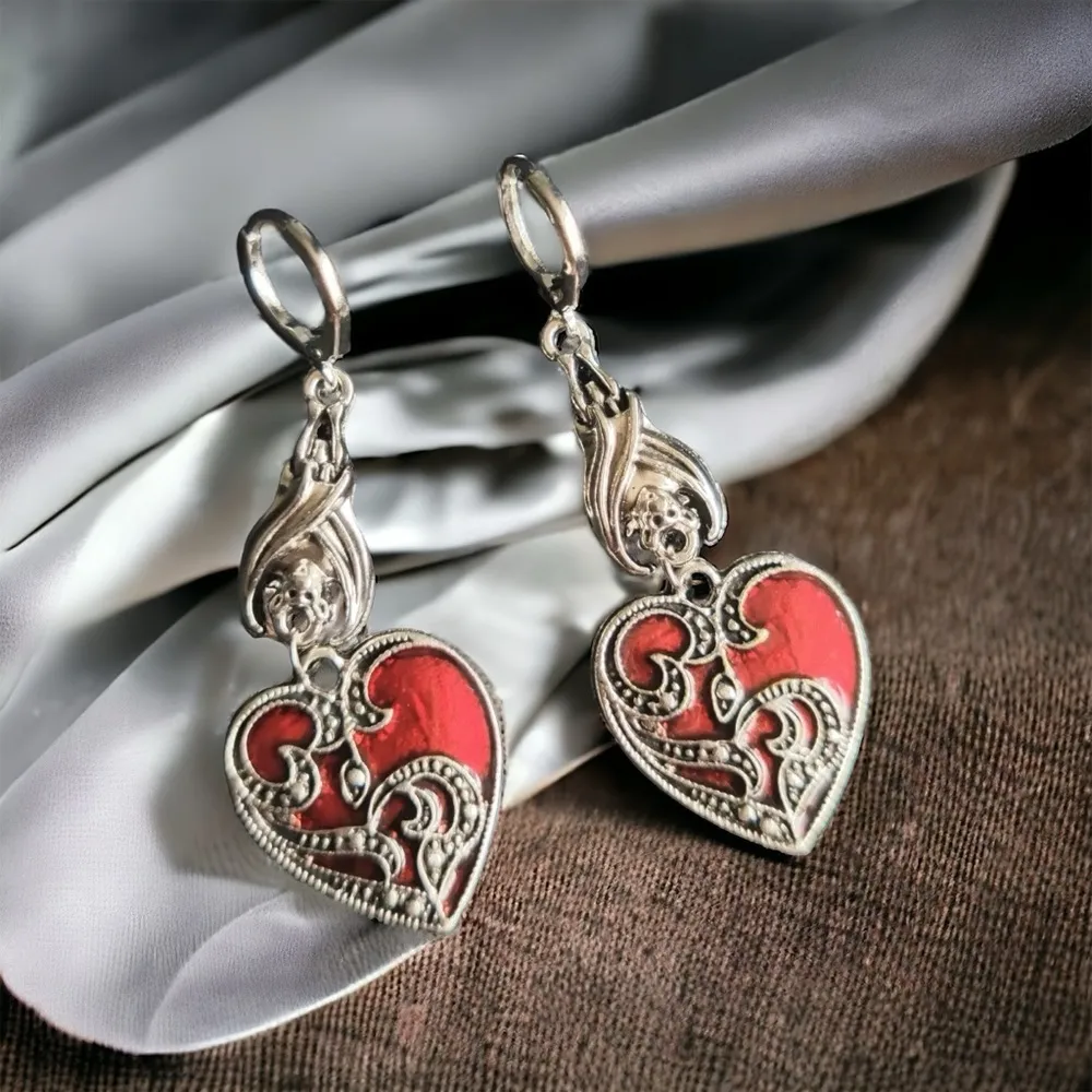 1 Pair‎ Gothic Bat Heart Love Shape Pendant Round Buckle Silver Plated Earrings - Image 3