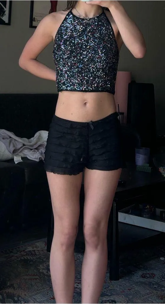 NEW WITH TAGS Emma Black Silk embellished Sequin Halter Crop Top Cami tank top Size 6 - Image 9