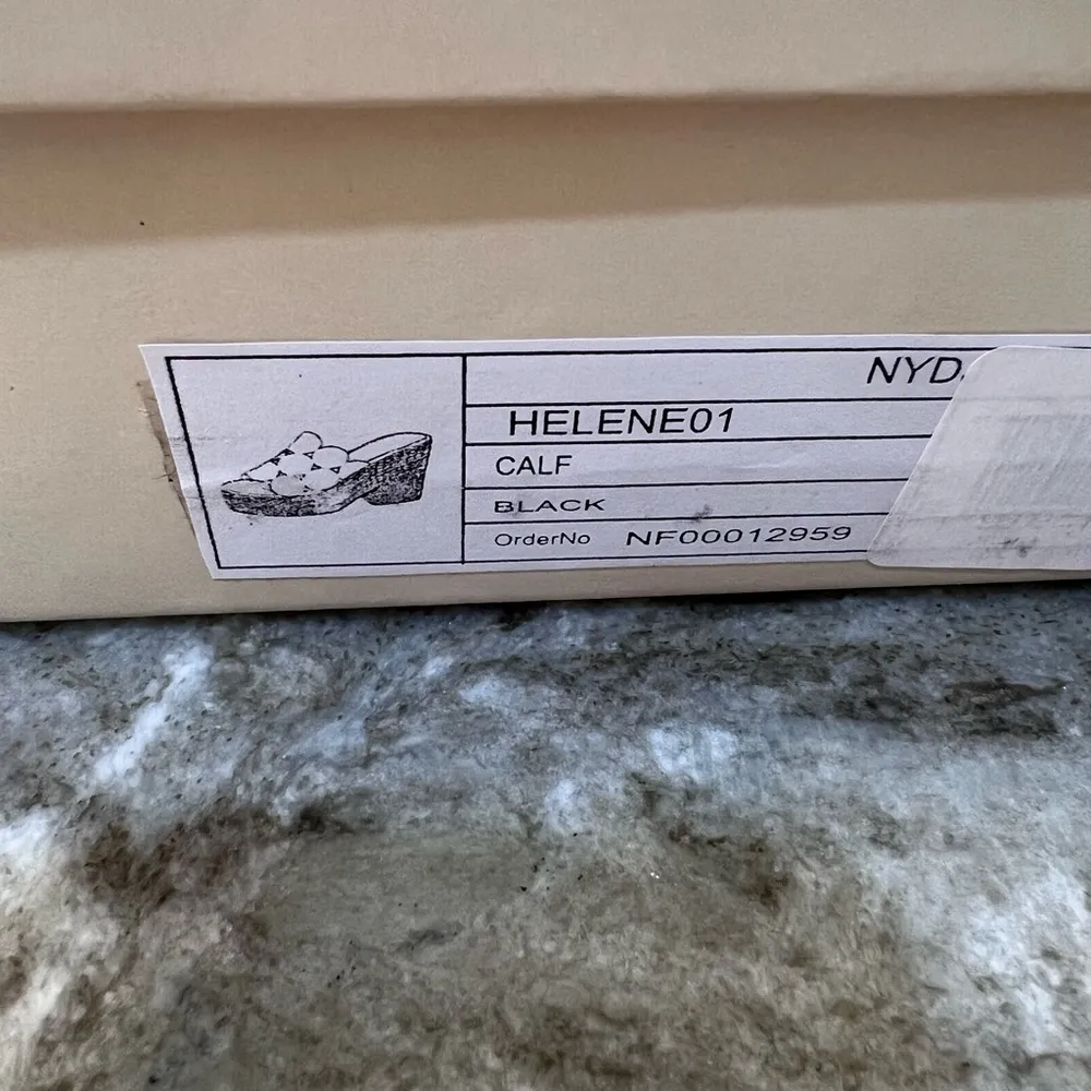 NYDJ Helene platform sandals Black New - Image 12