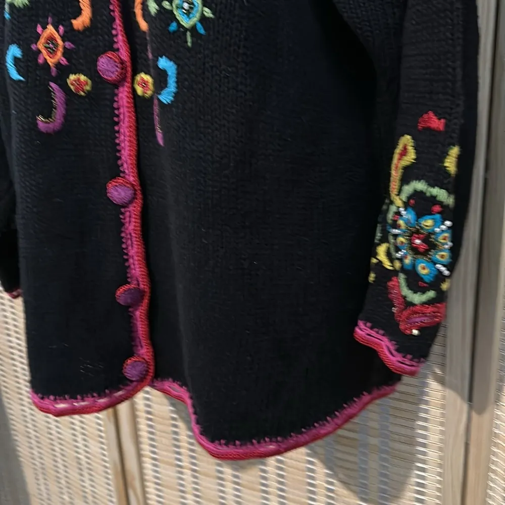 Work in Progress Classics Vintage 1990s Black Floral Knit Cardigan Sweater Large - Image 5