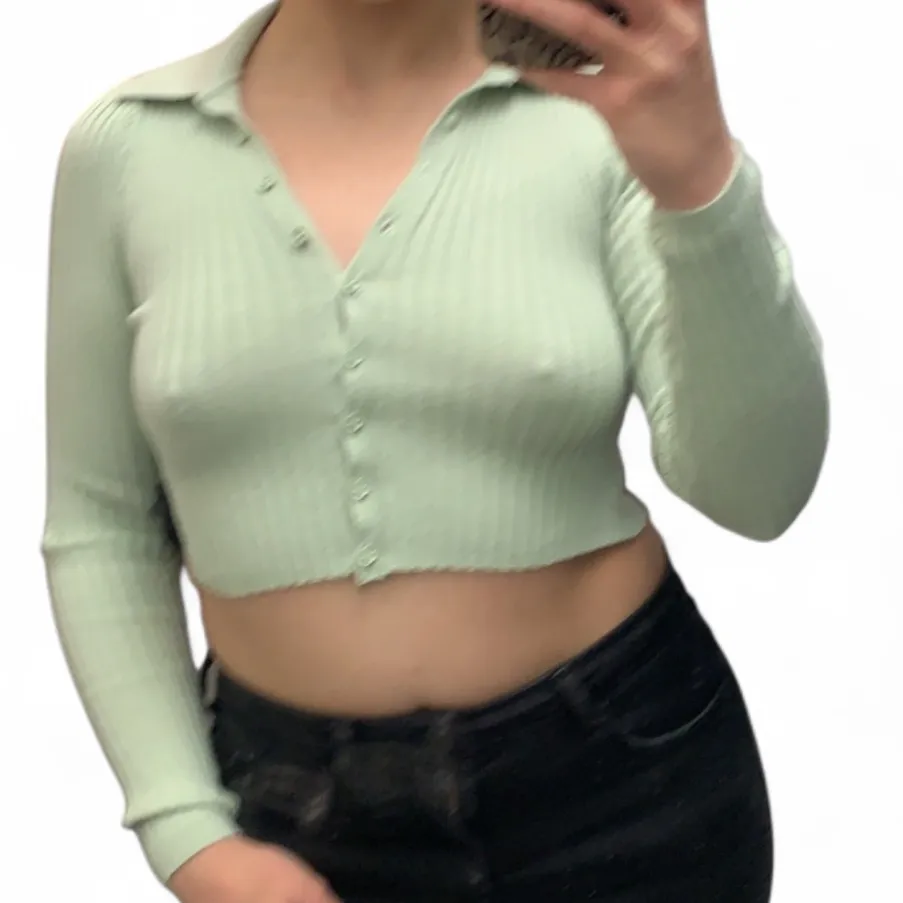 Urban Outfitters Collared Ribbed Button Up Longsleeve Shirt - Image 5